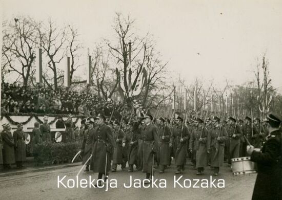 Defilada przed marszałkiem Edwardem Rydzem-Śmigłym, 11 listopada 1937 r.
