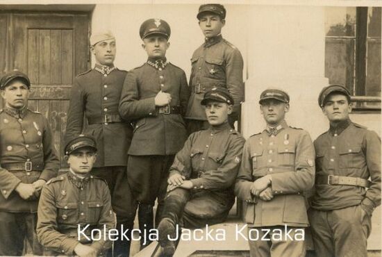 Zdjęcie pozowane żołnierzy KOP, Buczacz.