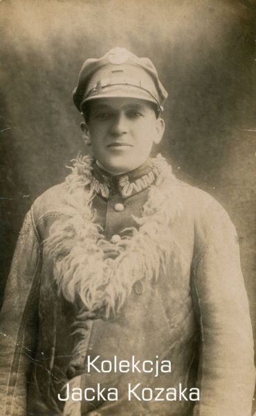 Zdjęcie portretowe żołnierza KOP, 23 marca 1930 r. Zdjęcie dla Edwarda Jaworskiego od Mariana Kosmali.