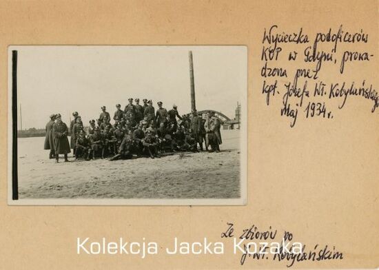 Zdjęcie wycieczki podoficerów KOP w Gdyni, maj 1934 r. Wycieczka prowadzona przez Józefa Wł. Kobylańskiego.